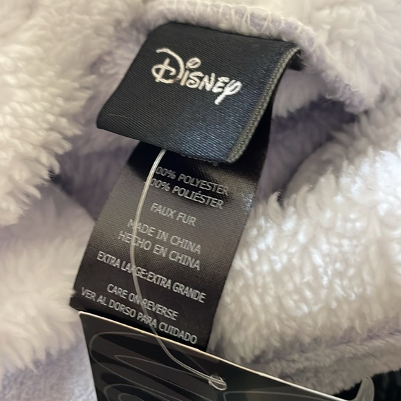 NWT Disney Sherpa Hoodie Women's Sleepwear Pullover PJ Fleece Sweater Purple - Picture 5 of 6